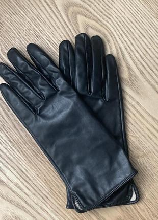 H&m кожаные перчатки утеплённые.7 фото