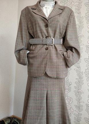 Германія класичний костюм піджак жакет юбка спідниця.1 фото