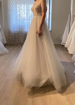Весільна сукня + фата