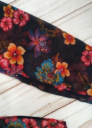 Прозрачная удлиненная блуза в цветы2 фото