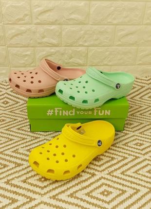 Жіночі крокси сабо sandalia crocs infantil crocband preto white м'ятні рожеві жовті