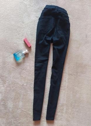 Базовые чёрные стрейчевые джинсы скинни высокая талия2 фото