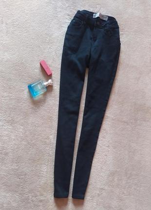 Базовые чёрные стрейчевые джинсы скинни высокая талия1 фото
