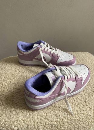 Nike dunk low violet женские брендовые стильные фиолетовые сиреневые кроссовки найк фіолетові лавандові круті кросівки8 фото