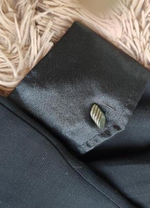 Avant брендова фірмова фірмова брендовий чорна чорна чорна блузка жіноча блуза жіноча з розрізами ззаду3 фото