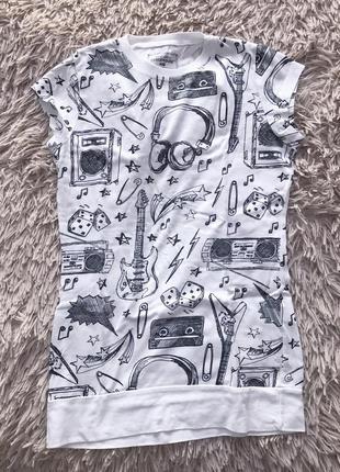 Футболка