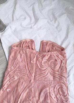 Шикарное розовое платье миди бюстье с кружевом.2 фото