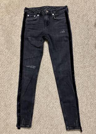 Джинсы zara