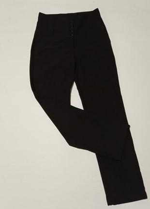 Черные классические брюки с очень высокой посадкой на пуговицах штаны с завышенной талией1 фото