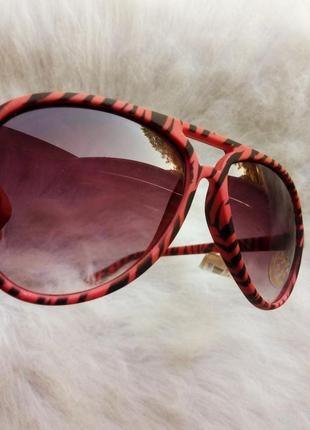 Рожеві кольорові іміджеві окуляри з чорним сонцезахисні скла градієнт авіатори зебра принт3 фото