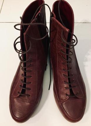 Кожаные бордовые ботинки в ретро стиле испания 39 шкіряні черевички на низькому каблуку і шнурівці