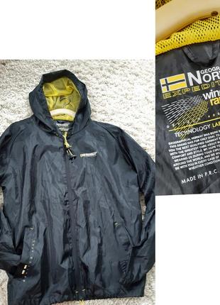 Актуальная на весну легкая куртка ветровка с капюшоном,  geographical norway expedition dry tech 4000, p. xxl- xxxl