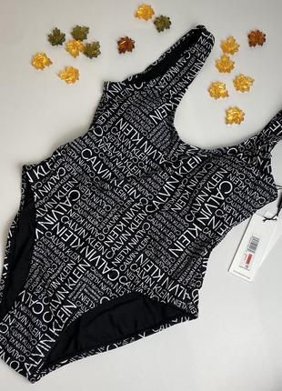 Суцільний купальник від calvin klein