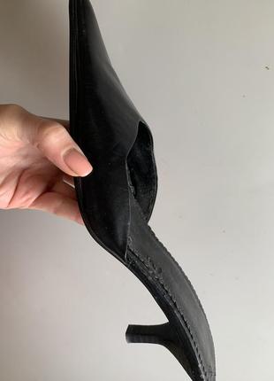 Чёрные классические кожаные туфли3 фото