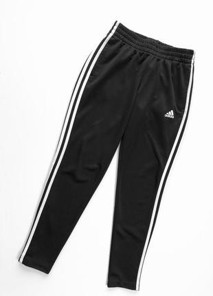 Спортивные брюки adidas
