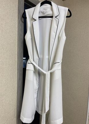 Жилет forever 21