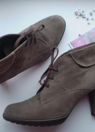 Женские кожаные ботинки peter kaiser 39р. замша, коричневые