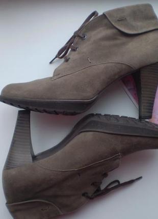 Женские кожаные ботинки peter kaiser 39р. замша, коричневые2 фото