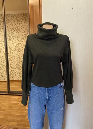 Укорочённый тёплый  свитшот с горловиной reserved p.m