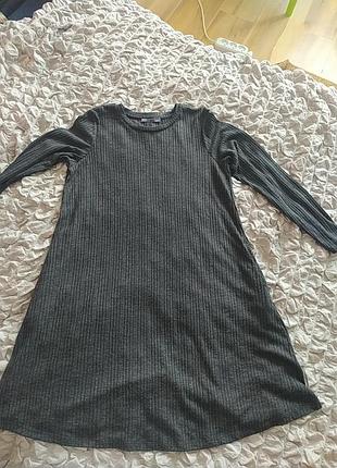 Платье в рубчик, 14 р