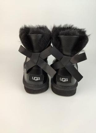 Угги женские кожаные с лентами ugg australia6 фото