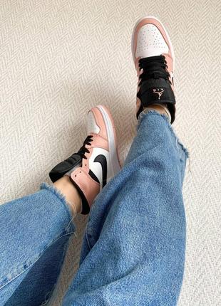 Кроссовки nike air jordan 1 mid pink quartz gs10 фото