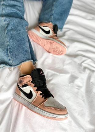 Кроссовки nike air jordan 1 mid pink quartz gs2 фото