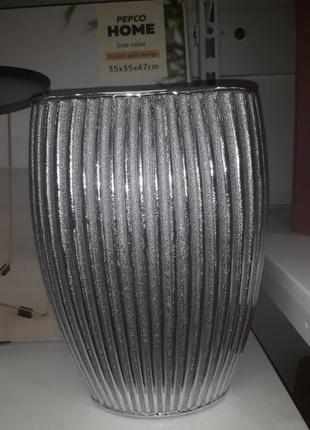 Керамічна ваза в срібному кольорі