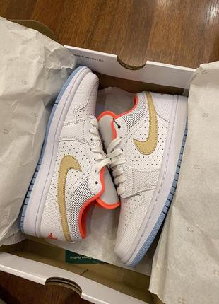 Кроссовки air jordan