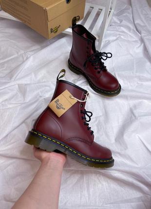 Ботинки dr. martens 8 eye 1460 cherry smooth