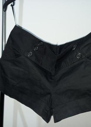 Шорті
