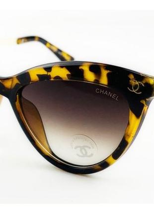 Очки солнцезащитные тигровая оправа леопард