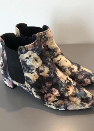 Ботинки 38р велюровые