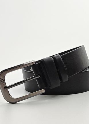 Черный брючный кожаный ремень 3,5 см с заокругленной пряжкой с лазерным гравированием