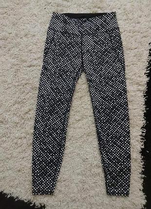 Спортивні легінси модні легінси в горох горошок