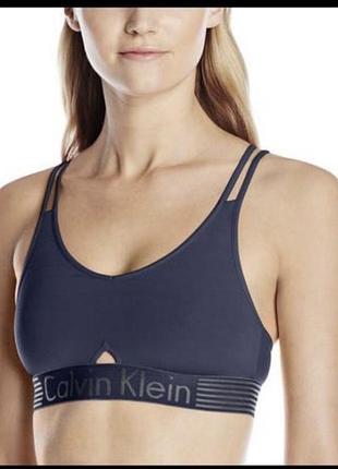 Топ calvin klein