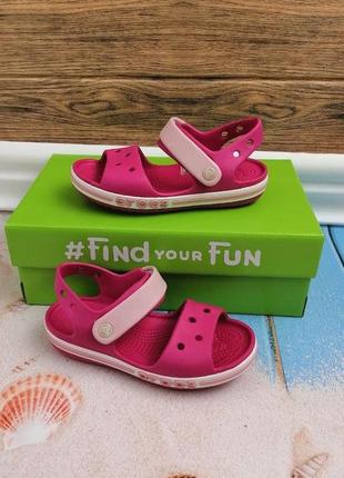 Детские сандалии crocs kids’ bayaband sandal candy pink для девочек малиновые4 фото