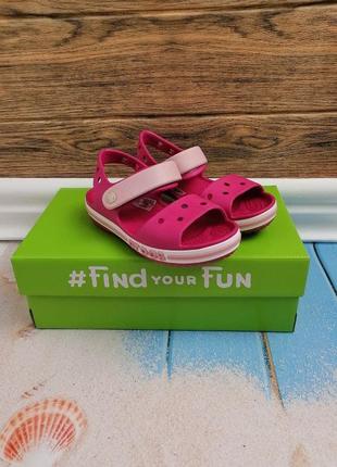 Детские сандалии crocs kids’ bayaband sandal candy pink для девочек малиновые5 фото