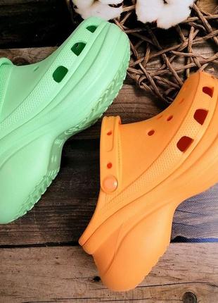 Женские кроксы на платформе crocs classic bae clog cantaloupe оранжевые4 фото