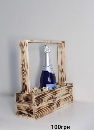 Дерев'яна яна подарункова коробка зі стружкою, під спиртні напої1 фото