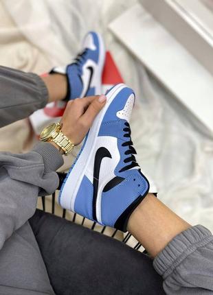 Жіночі кросівки демісезонні nike air jordan university blue, модна модель найк джордан