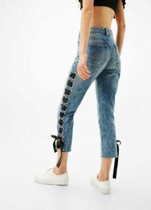 Джинсы bershka