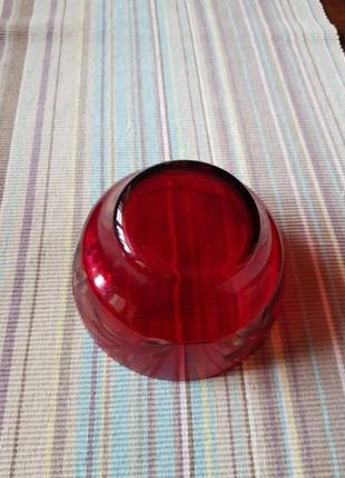 Салатниця конфетниця червоне скло5 фото