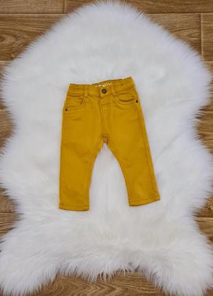 Стильные джинсы, штаны на мальчика 6-9 месяцев ( р 74)