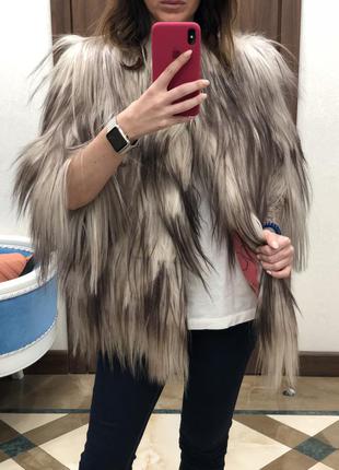 Коротка шуба із хутра яка