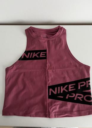 Спортивный топ nike