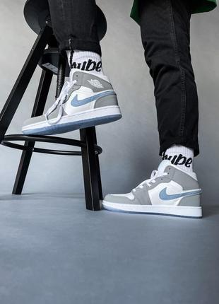 Nike air jordan 1 grey/white женские кроссовки найк аир джордан