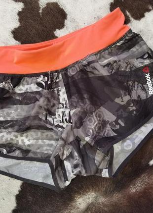 Спортивні шорти reebok speedwick xs/34 оригінал