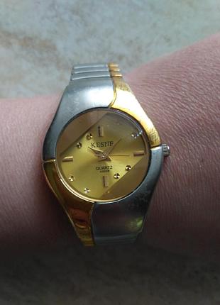 Симпатичные часы