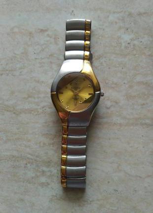 Симпатичные часы